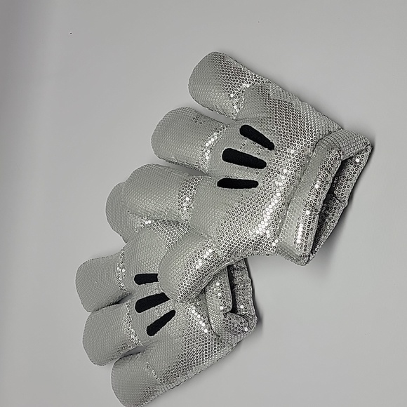60th Anniversary Mickey Mouse hands gloves - Picture 1 of 6